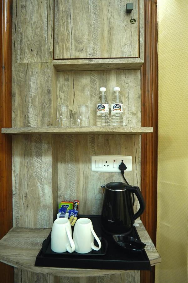 The Edgeworth Bed & Breakfast Shimla Bagian luar foto