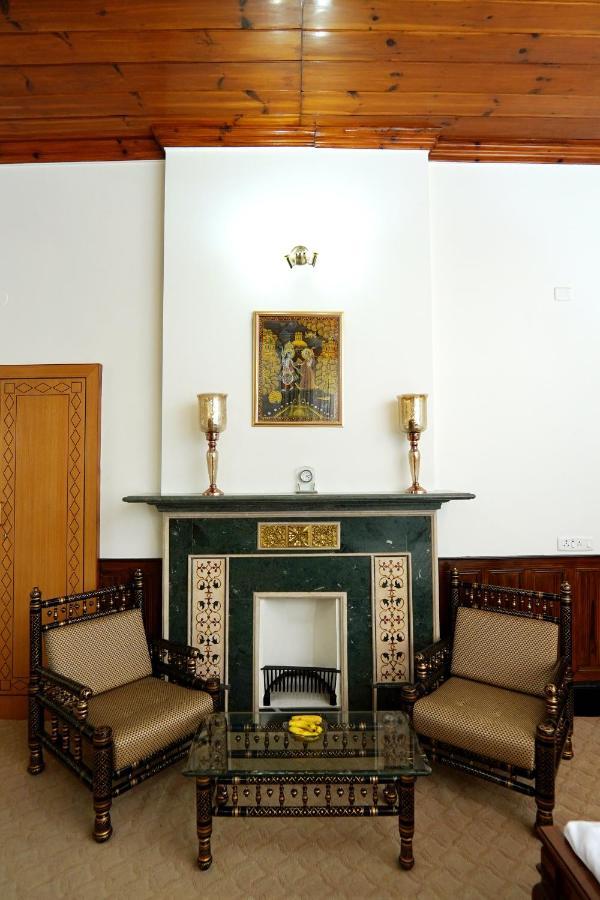 The Edgeworth Bed & Breakfast Shimla Bagian luar foto