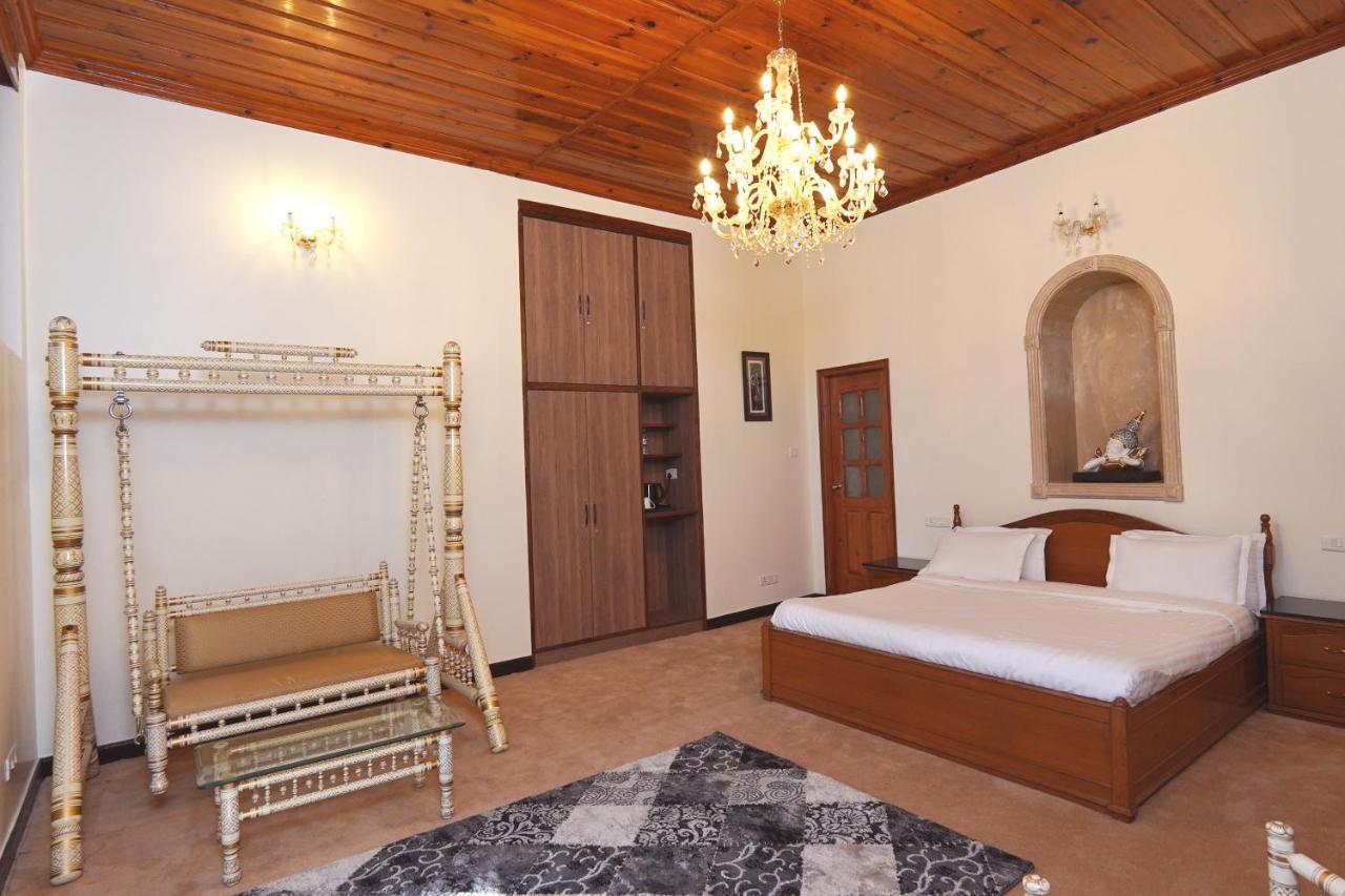 The Edgeworth Bed & Breakfast Shimla Bagian luar foto