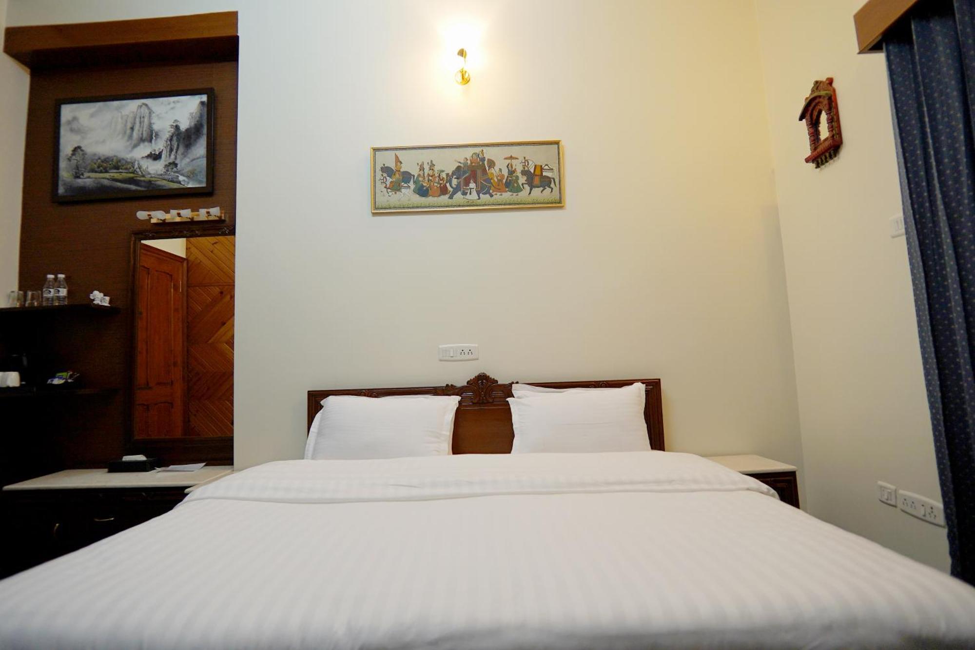 The Edgeworth Bed & Breakfast Shimla Bagian luar foto